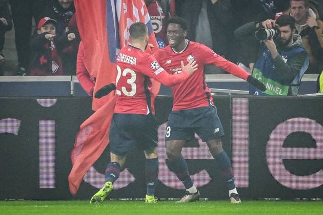 November 5, 2024, Villeneuve-D ascq, France, France: Jonathan DAVID of Lille celebrate his goal with Edon ZHEGROVA of Lille during the UEFA Champions League, League Phase MD4 match between Lille OSC (LOSC) and Juventus FC at Pierre Mauroy Stadium on November 05, 2024 in Villeneuve-d Ascq near Lille, France. Villeneuve-D ascq France - ZUMAm308 20241105_zsp_m308_005 Copyright: xMatthieuxMirvillex