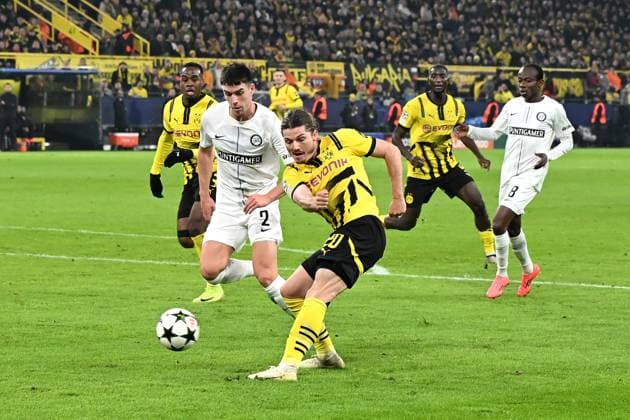 Marcel Sabitzer Borussia Dortmund in action, on the ball, single action during the UEFA Champions League 2024 25 League Phase MD4 match between Borussia Dortmund and SK Sturm Graz, SIGNAL IDUNA PARK on November 05, 2024 in Dortmund, Germany Photo by Ralf Treese DeFodi Images Marcel Sabitzer Borussia Dortmund in action, on the ball, single action during the UEFA Champions League 2024 25 League Phase MD4 match between Borussia Dortmund and SK Sturm Graz at Signal Iduna Park on November 5, 2024 in Dortmund, Germany not used in POL SRB CRO FRA GBR NED ITA USA Defodi 521 BVBGRA20241105 019 Defodi-521 not used in POL SRB CRO FRA GBR NED ITA USA