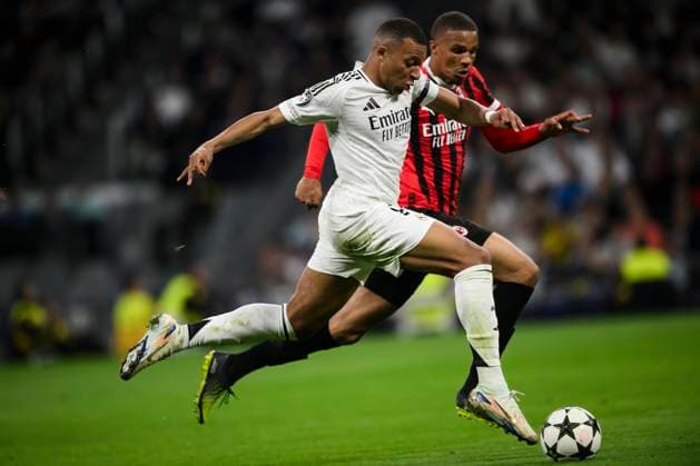 Real Madrid CF v AC Milan - UEFA Champions League Kylian Mbappe of Real Madrid CF is challenged by Malick Thiaw of AC Milan during the UEFA Champions League 2024 25 league phase football match between Real Madrid CF and AC Milan. Madrid Spain Copyright: xNicolòxCampox