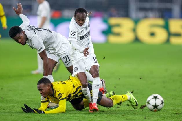 05 11 2024, Football, UEFA Champions League, Borussia Dortmund SK Sturm Graz, Matchday 4, Signal Iduna Park, Season 2024 2025 Tochi Chukwuani Graz 21 and Malick Yalcouye Graz 8 against Jamie Gittens BVB 43 North Rhine-Westphalia Germany
