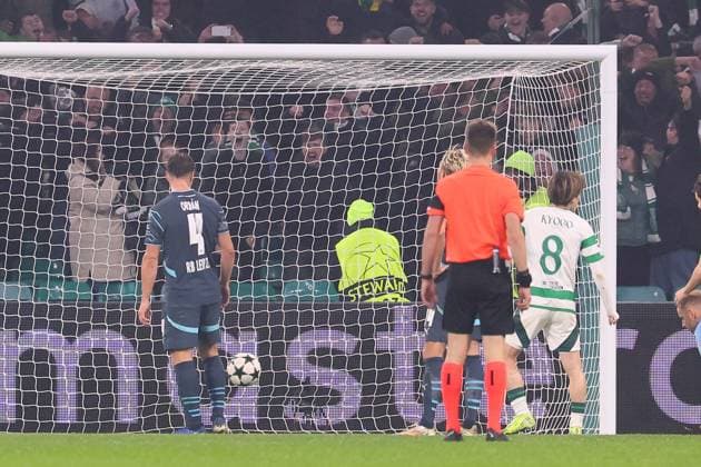 Celtic Glasgow RB Leipzig Champions League Glasgow, 05 11 2024, Celtic Park, Football, UEFA Champions League, Matchday 4 , Celtic Glasgow vs RB Leipzig , In picture goal for Celtic, Reo Hatate 41, Celtic, not in picture scores 3 1 , Only editorial use Photo intended for editorial use only , UEFA regulations prohibit any use of photographs as image sequences and or quasi video ,