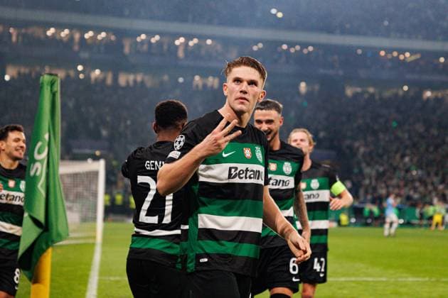 Viktor Gyokeres seen celebrating after scoring goal during UEFA Champions League game between teams of Sporting CP and Manchester City FC (Maciej Rogowski) Lisbon Estadio Jose Alvalade Portugal Copyright: xMaciejxRogowskix scpcity2425-10