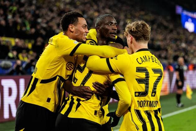 UEFA Champions League Borussia Dortmund SK Sturm Graz 05 11 2024 Donyell Malen Borussia Dortmund, 21 Felix Nmecha Borussia Dortmund, 8 , Serhou Guirassy Borussia Dortmund, 9 , Cole Campbell Borussia Dortmund, 37 UEFA Champions League Borussia Dortmund SK Sturm Graz, Dortmund, SIGNAL IDUNA PARK Copyright: xBEAUTIFULxSPORTS Wunderlx