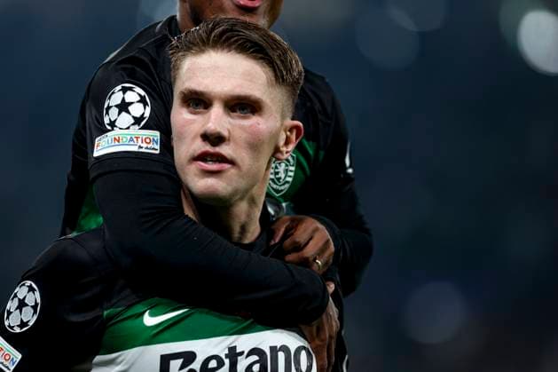 Viktor Gyokeres forward of Sporting CP celebrates after scoring a goal during the UEFA Champions League 2024 25 League Phase MD4 match between Sporting Clube de Portugal and Manchester City at Estadio Jose Alvalade on November 05, 2024 in Lisbon, Portugal. UEFA Champions League - Sporting CP vs Manchester City (Valter Gouveia SPP) Copyright: xValterxGouveia SPPx spp-en-VaGo-VG_L1713