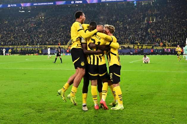 Goal celebration for 1 0 by Donyell Malen 21 Borussia Dortmund , Borussia Dortmund vs SK Sturm Graz, Soccer, Champions League, Matchday 1 4, 05 11 2024 Dortmund Nordrhein Westfalen Germany Copyright: xkolbert-press MarcxNiemeyerx
