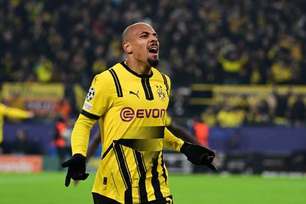 Goal celebration for 1 0 by Donyell Malen 21 Borussia Dortmund , Borussia Dortmund vs SK Sturm Graz, Soccer, Champions League, Matchday 1 4, 05 11 2024 Dortmund Nordrhein Westfalen Germany Copyright: xkolbert-press MarcxNiemeyerx
