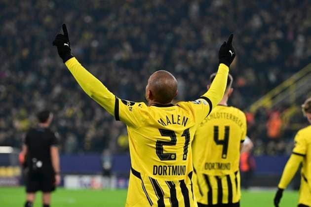 Goal celebration for 1 0 by Donyell Malen 21 Borussia Dortmund , Borussia Dortmund vs SK Sturm Graz, Soccer, Champions League, Matchday 1 4, 05 11 2024 Dortmund Nordrhein Westfalen Germany Copyright: xkolbert-press MarcxNiemeyerx