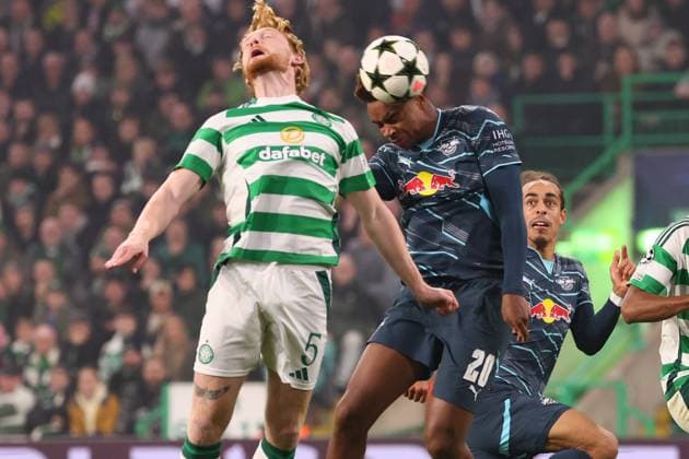 Celtic Glasgow RB Leipzig Champions League Glasgow, 05 11 2024, Celtic Park, Football, UEFA Champions League, Matchday 4 , Celtic Glasgow vs RB Leipzig , Pictured Liam Scales 5, Celtic and Assan Ouedraogo 20, RB Leipzig , Only editorial use Photo for editorial use only , UEFA regulations prohibit any use of photographs as image sequences and or quasi video ,