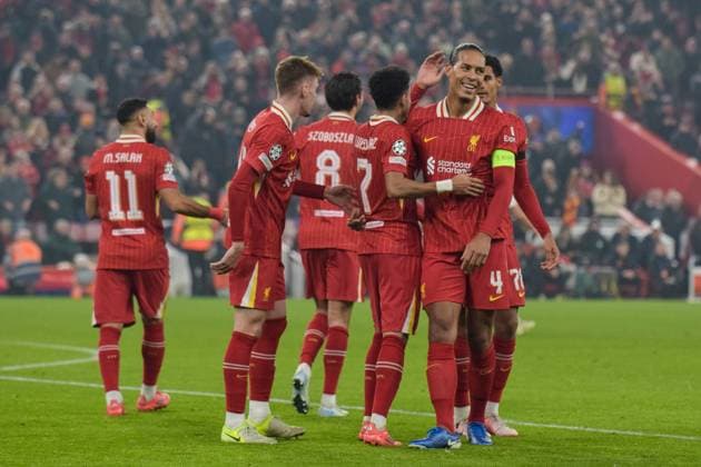 Liverpool FC v Bayer 04 Leverkusen Liverpool players celebrate with Liverpool forward Luis Diaz (7) who scored his third goal of the game 4-0 during the Liverpool FC v Bayer 04 Leverkusen UEFA Champions League Round 1 match at Anfield, Liverpool, England, United Kingdom on 5 November 2024 Editorial use only. All images are copyright Every Second Media Limited. No images may be reproduced without prior permission. Copyright: xIMAGO EveryxSecondxMediax ESM-1205-0019