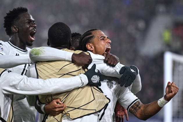 Mg Bologna 05 11 2024 - Champions League Bologna-Monaco foto Matteo Gribaudi Image nella foto: esultanza gol Thilo Kehrer 