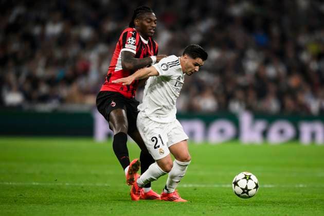 Real Madrid CF v AC Milan - UEFA Champions League Brahim Diaz of Real Madrid CF comeptes for the ball with Rafael Leao of AC Milan during the UEFA Champions League 2024 25 league phase football match between Real Madrid CF and AC Milan. Madrid Spain Copyright: xNicolòxCampox