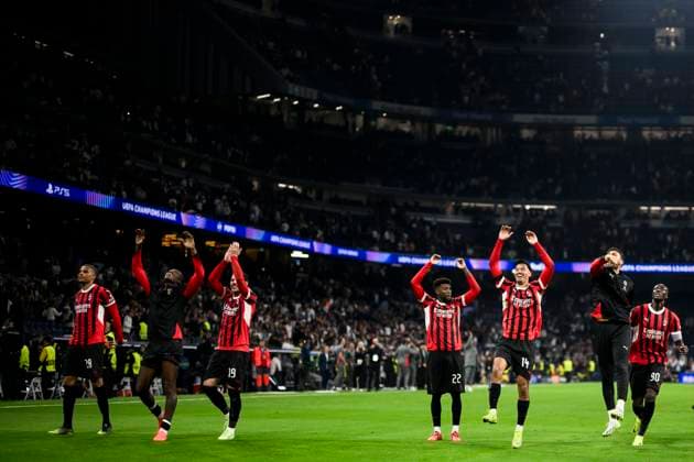 Real Madrid CF v AC Milan - UEFA Champions League Players of AC Milan celebrate the victory at the end of the UEFA Champions League 2024 25 league phase football match between Real Madrid CF and AC Milan. Madrid Spain Copyright: xNicolòxCampox