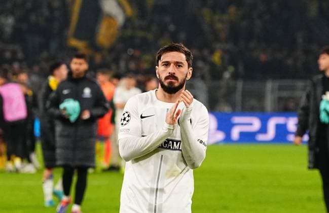 Champions League Round 4: BvB Dortmund v SK Sturm Graz November 05 2024: Otar Kiteishvili of SK Sturm Graz gestures during a Champions League Round 4 game, BvB Dortmund v SK Sturm Graz at Signal Luna Park, Dortmund, Germany. Ulrik Pedersen CSM (Credit Image: Â Ulrik Pedersen Cal Media) Dortmund Germany EDITORIAL USE ONLY Copyright: xx ZUMA-20241105_zma_c04_032.jpg UlrikxPedersenx csmphotothree314793