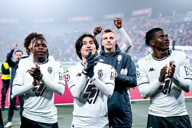 Bologna FC v AS Monaco - UEFA Champions League 2024 25 Breel Embolo of AS Monaco and Takumi Minamino of AS Monaco celebrate the victory during the UEFA Champions League 2024 25 League Phase MD4 match between Bologna FC and AS Monaco at Stadio Renato Dall™Ara on November 05, 2024 in Bologna, Italy. Bologna Stadio Renato Dall ARA Bologna Italy Copyright: xGiuseppexMaffiax UCL_Bologna-Monaco_051124_DSC3534