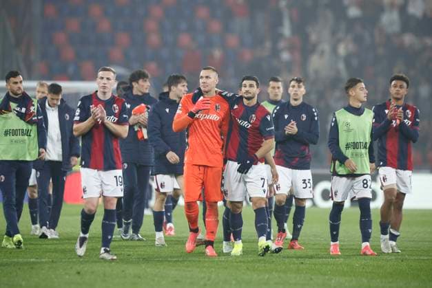 November 5, 2024, Bologna, Italy: Bologna s players show their dejection at the end of the UEFA Champions League soccer match between Bologna FC and AS Monaco at Renato Dall Ara stadium in Bologna, Italy, 5 November 2024. ANSA ELISABETTA BARACCHI UEFA Champions League; Bologna-Monaco  - ZUMAa110 20241105_zaf_a110_051 Copyright: xElisabettaxBaracchix