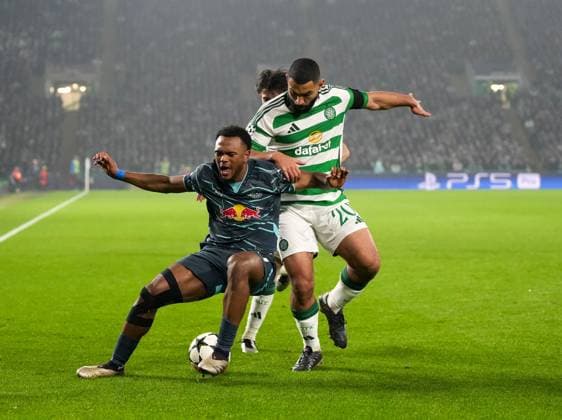 Loïs Openda of RB Leipzig challenges for the ball with Cameron Carter-Vickers of Celtic. Celtic v RB Leipzig, UEFA Champions League, Group Stage, Football, Celtic Park, Glasgow, Scotland, UK - 05 Nov 2024 EDITORIAL USE ONLY No use with unauthorised audio, video, data, fixture lists, club league logos or live services. Online in-match use limited to 120 images, no video emulation. No use in betting, games or single club league player publications. Copyright: xStuartxWallace Shutterstockx 14863772dc