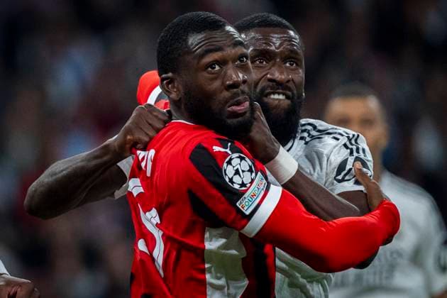 Real Madrid C.F. - UEFA Champions League 2024 25 League Phase MD3 Youssouf Fofana of AC Milan (L) in action against Antonio Rudiger of Real Madrid CF (L) during the UEFA Champions League 2024 25 League Phase MD4 match between Real Madrid C.F. and AC Milan at Estadio Santiago Bernabeu on November 5, 2024 in Madrid, Spain. Madrid Estadio Santiago Bernabeu Madrid Spain Copyright: xAlbertoxGardinx AGardin_20241105_Football_Champions_Real_Madrid_Milan_811