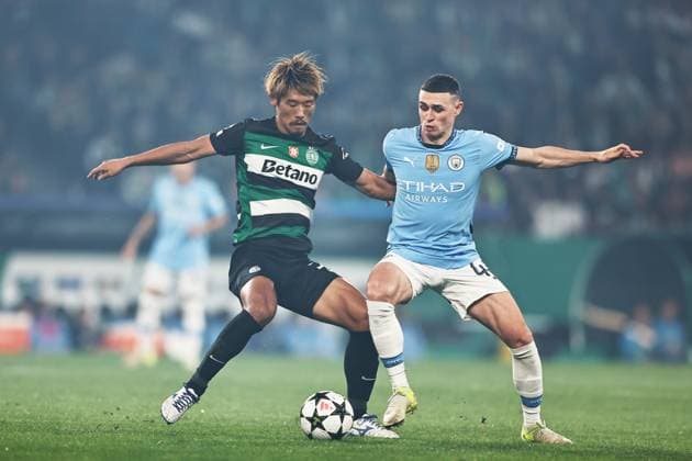 (L-R) Hidemasa Morita (SportingCP), Phil Foden (ManC), NOVEMBER 5, 2024 - Football Soccer : UEFA Champions League League phase match day 4 between Sporting Clube de Portugal 4-1 Manchester City at the Estadio Jose Alvalade in Lisbon, Portugal. Noxthirdxpartyxsales  (272403230)