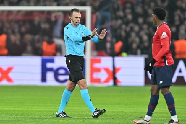 20241105 Champions League Day 4 LOSC vs Juventus referee Irfan Peljto pictured during a soccer game between French Lille Olympique Sporting Club and Italian Juventus in the UEFA Champions League League Phase day 4 of the 2024-25 season, on Tuesday 5 November 2024 in Lille , France . PHOTO SPORTPIX David Catry Lille Decathon Stadium Pierre Mauroy France  Copyright: xIsosportx xDavidxCatryxDavidxCatryx