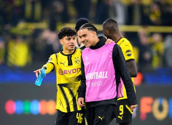 Final cheer DO, v l Ayman AZHIL DO , Tyler MEISER DO Football Champions League, Matchday 4, Borussia Dortmund DO Sturm Graz 1 0, on 05 11 2024 in Dortmund Germany UEFA regulations prohibit any use of photographs as image sequences and or quasi video Â