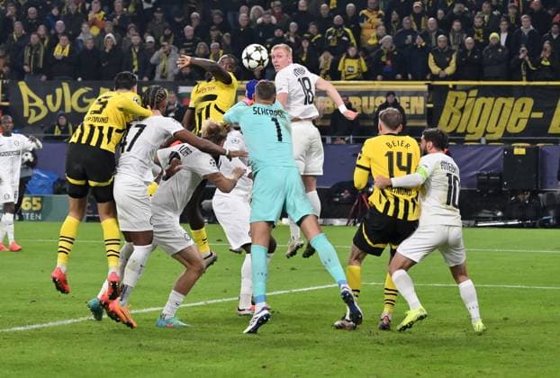 Penalty area action Mika Biereth Sturm Graz , right , against Serhou Guirassy Borussia Dortmund , center Goalkeeper Kjell Scherpen Sturm Graz 05 11 2024, Football UEFA Champions League 2024 25, Matchday 4 Borussia Dortmund SK Sturm Graz 1 0 Dortmund Signal Iduna Park Nordrhein Westfalen Germany Team2