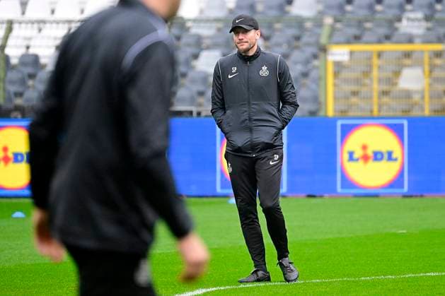 Media activities Royale Union Saint-Gilloise - UEFA Europa League BRUSSEL, BELGIUM - NOVEMBER 06 : Pocognoli Sebastien head coach of Royale Union Saint-Gilloise pictured during a training session prior the UEFA Europa League phase match between Royale Union Saint-Gilloise and AS Roma on November 6, 2024 in Brussel, Belgium, 06 11 2024 Brussel Belgium  Copyright: xPeterxDexVoechtx