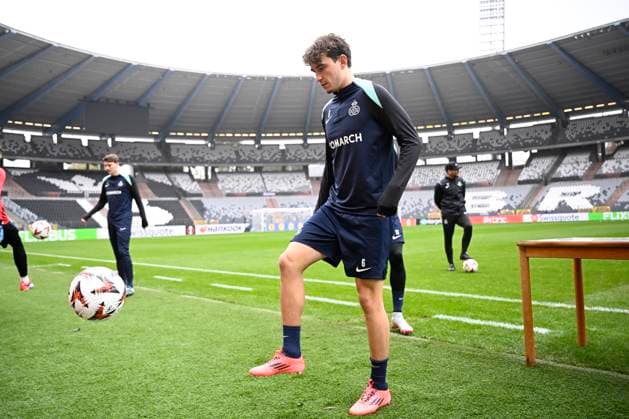 Media activities Royale Union Saint-Gilloise - UEFA Europa League BRUSSEL, BELGIUM - NOVEMBER 06 : Van De Perre Kamiel midfielder of Royale Union Saint-Gilloise pictured during a training session prior the UEFA Europa League phase match between Royale Union Saint-Gilloise and AS Roma on November 6, 2024 in Brussel, Belgium, 06 11 2024 Brussel Belgium  Copyright: xPeterxDexVoechtx