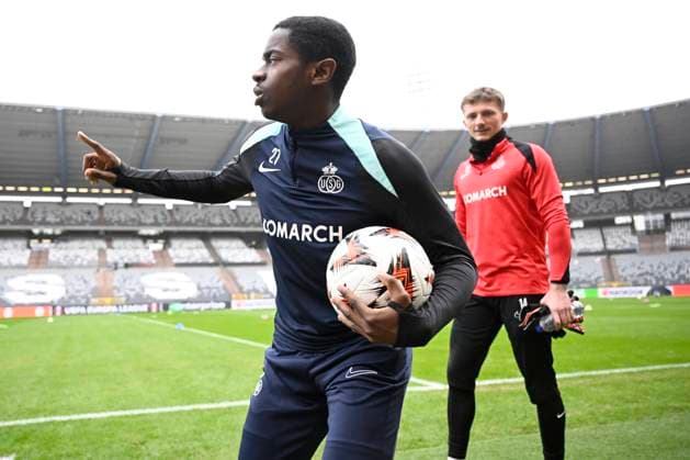 Media activities Royale Union Saint-Gilloise - UEFA Europa League BRUSSEL, BELGIUM - NOVEMBER 06 : Sadiki Noah defender of Royale Union Saint-Gilloise pictured during a training session prior the UEFA Europa League phase match between Royale Union Saint-Gilloise and AS Roma on November 6, 2024 in Brussel, Belgium, 06 11 2024 Brussel Belgium  Copyright: xPeterxDexVoechtx