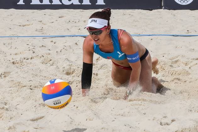 (241106) -- LAGUNA PROVINCE, Nov. 6, 2024 -- Shiba Asami of Japan fails to save the ball during the women s pool F match between Shiba Asami Maruyama Saki of Japan and Rumpaipruet Numwong Tanarattha Udomchavee of Thailand at the Asian Volleyball Confederation (AVC) 2024 Asian Senior Beach volleyball, Beachvolleyball Championships in Laguna Province, the Philippines, on Nov. 6, 2024. ) (SP)PHILIPPINES-LAGUNA PROVINCE-AVC 2024 ASIAN SENIOR BEACH VOLLEYBALL CHAMPIONSHIPS RouellexUmali 