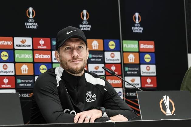 Union s head coach Sebastien Pocognoli pictured during a press conference, PK, Pressekonferenz of Belgian soccer team Royale Union Saint-Gilloise in Brussels, on Wednesday 06 November 2024. The team prepares for tomorrow s match against Italian team AS Roma, in the fourth day (out of 8) of the League phase of the UEFA Europa League tournament. BRUNOxFAHY  x104709796x