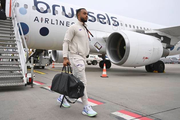 KF RFS v RSC Anderlecht - UEFA Europa League Media Activities 06 11 2024 RIGA DAUGAVA, LATVIA - NOVEMBER 06 : Sardella Killian defender of RSC Anderlecht pictured during arrival at the Riga airport prior to the UEFA Europa League phase matchday 4 between KF RFS and RSC Anderlecht on November 6, 2024 in Riga Daugava, Latvia, 06 11 2024 Riga Daugava Latvia  Copyright: xVincentxKalutx