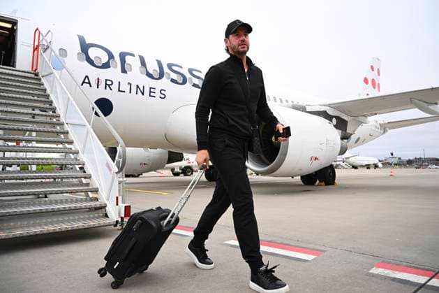 KF RFS v RSC Anderlecht - UEFA Europa League Media Activities 06 11 2024 RIGA DAUGAVA, LATVIA - NOVEMBER 06 : Renard Olivier CEO Sports of RSC Anderlecht pictured during arrival at the Riga airport prior to the UEFA Europa League phase matchday 4 between KF RFS and RSC Anderlecht on November 6, 2024 in Riga Daugava, Latvia, 06 11 2024 Riga Daugava Latvia  Copyright: xVincentxKalutx