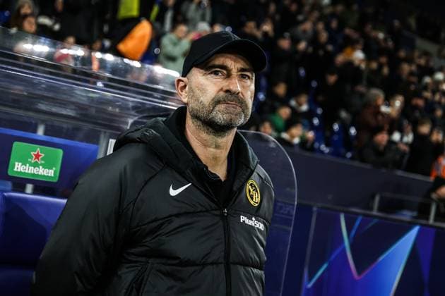 Sport, Football, UEFA Champions League Season 2024 2025 League Phase 4 Matchday FC Shakhtar Donetsk BSC Young Boys 06 11 2024, Arena AufSchalke Joel Magnin Head Coach, BSC Young Boys Gelsenkirchen Arena AufSchalke VELTINS Arena Nordrhein Westfahlen Germany