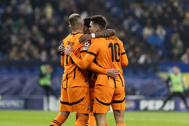 UEFA Champions League FC Shakhtar Donetsk BSC Young Boys 06 11 2024 FC Shakhtar Donetsk in celebration, 1 1 by Olaksandr Zubkov FC Shakhtar Donetsk, 11 , Georgy Sudakov FC Shakhtar Donetsk, 10 UEFA Champions League FC Shakhtar Donetsk BSC Young Boys Arena AufSchalke, Gelsenkirchen 06 11 2024 Copyright: xBEAUTIFULxSPORTS Buriakovx