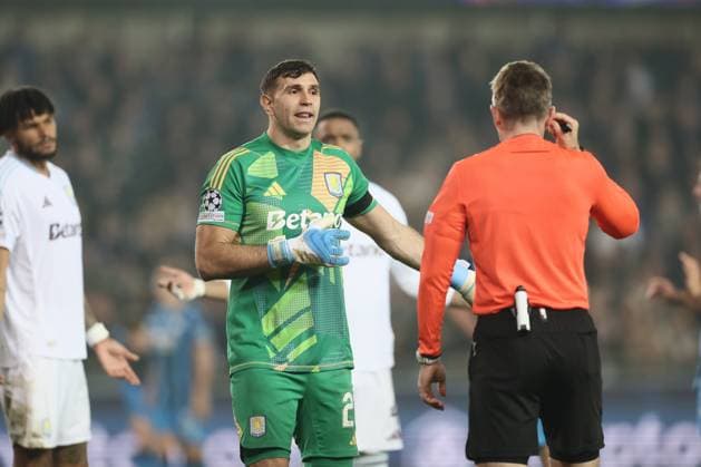 Aston Villa s Emiliano Martinez reacts during a soccer game between Belgian Club Brugge KV and English Aston Villa F.C., Wednesday 06 November 2024 in Brugge, on the fourth day of the UEFA Champions League league phase. BRUNOxFAHY  x104740609x