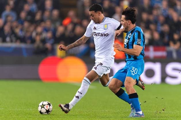 2024-11-06 Club Brugge KV v Aston Villa FC - UEFA Champions League 2024 25 League Phase MD4 BRUGES, BELGIUM - NOVEMBER 6: Morgan Rogers of Aston Villa FC battles for the ball with Ardon Jashari of Club Brugge KV during the UEFA Champions League 2024 25 League Phase MD4 match between Club Brugge KV and Aston Villa FC at Jan Breydelstadion on November 6, 2024 in Bruges, Belgium. (Photo by Joris Verwijst BSR Agency) Bruges Belgium Content not available for redistribution in The Netherlands directly or indirectly through any third parties. Copyright: xBSRxAgencyx