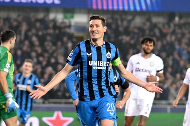 BRUGGE - Hans Vanaken of Club Brugge KV celebrates the 1-0 during the UEFA Champions League match between Club Brugge and Aston Villa FC at the Jan Breydel Stadium on Nov. 6, 2024 in Bruges, Belgi . ANP Hollandse Hoogte UEFA Champions League 2024 25 League phase 4 2024 25 xVIxANPxSportx xGerritxvanxKeulenxIVx 512840878 originalFilename: 512840878.jpg