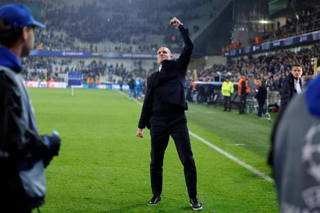 Club Brugge v Aston Villa - UEFA Champions League BRUGGE, BELGIUM - NOVEMBER 06 : Hayen Nicky head coach of Club Brugge celebrates the win during the UEFA Champions League phase matchday 4 between Club Brugge and Aston Villa on November 6, 2024 in Brugge, Belgium, 06 11 2024 Brugge Belgium  Copyright: xJanxDexMeuleneirx