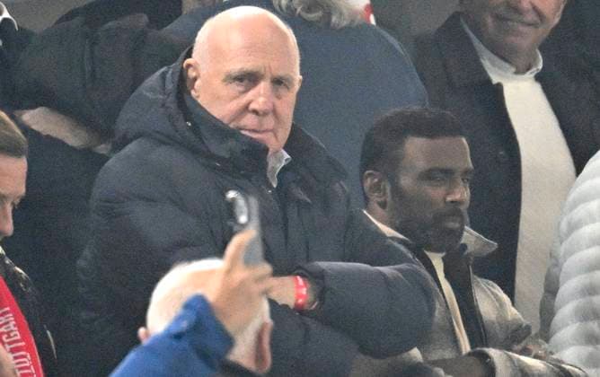 on the tribune Dieter Hoeness father of coach Sebastian Hoeness VfB Stuttgart Champions League VfB Stuttgart vs Atalanta BC Bergamo 05 11 2024 DFL REGULATIONS PROHIBIT ANY USE OF PHOTOGRAPHS AS IMAGE SEQUENCES AND OR QUASI VIDEO Champions League VfB Stuttgart vs Atalanta BC Bergamo