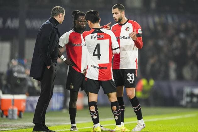 UEFA Champions League: Feyenoord v FC Red Bull Salzburg Rotterdam - Feyenoord coach Brian Priske, Jordan Lotomba of Feyenoord, In-beom Hwang of Feyenoord, David Hancko of Feyenoord during the fourth round of the new format of The Champions League 2024 2025. The match is set between Feyenoord and FC Red Bull Salzburg at Stadion Feijenoord De Kuip on 6 November 2024 in Rotterdam, The Netherlands. Copyright: xTomxBodex