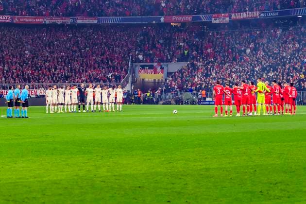 GER, UEFA CL, FC Bayern Muenchen GER vs Benfica Lisbon PRT 06 11 2024, Allianz Arena, Muenchen, GER, UEFA CL, FC Bayern Muenchen GER vs Benfica Lisbon PRT , UEFA regulations prohibit any use of photographs as image sequences and or quasi video, in the picture minute of silence for the flood victims in Valencia before the match nordphotoxGmbHx xStraubmeier nph00004