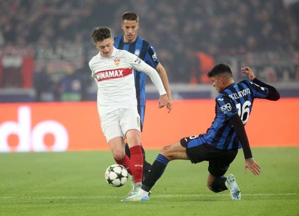 V li Angelos Stiller VfB , Raoul Bellanova Atalanta Sport Soccer Champions League Season 24 25 VfB Stuttgart Atalanta Bergamo, Soccer Bundesliga, 06 11 2024