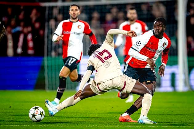 Red Bull Salzburg midfielder Mamady Diambou, Feyenoord Rotterdam forwarder Ibrahim Osman, during the match Feyenoord Salzburg at the Feyenoord stadium De Kuip for the UEFA Champions League phase Matchday 4 season 2024 2025 in ROTTERDAM, Netherlands on 6 november 2024, photo by Marcel van Dorst EYE4images DeFodi Images not used in POL SRB CRO FRA GBR NED ITA USA Defodi 746 198374 Defodi-746 not used in POL SRB CRO FRA GBR NED ITA USA