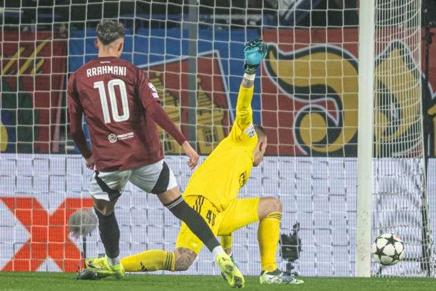 Sport Bilder des Tages Albion Rrahmani in a scoring chance during UEFA Champions league match, AC Sparta Prague - Stade Brest , 06. november 2024, Epet Arena, Prague, Czech republic Copyright: xMICHALxFAJT,ZOSPORTU.SKx DSC_5430