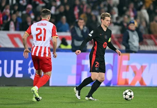 CRVENA ZVEZDA vs BARCELONA FRENKIE DE JONG, football player of Barcelona at the Champions League match against Crvena zvezda, at Stadium Rajko Mitic. Belgrade, 06.11.2024. photo: MN Press photo FOOTBALL, UEFA, CHAMPIONS LEAGUE, BARCELONA, RED STAR, CRVENA ZVEZDA Belgrade Stadium Rajko Mitic Serbia Copyright: xMarkoxMetlasx xMNxPressx