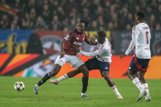 Victor Olatunji in the battle for the ball with Soumaila Coulibaly during UEFA Champions league match, AC Sparta Prague - Stade Brest , 06. november 2024, Epet Arena, Prague, Czech republic Copyright: xMICHALxFAJT,ZOSPORTU.SKx DSC_5632