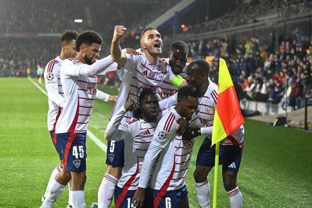 Sport Bilder des Tages Football - Ligue des Champions PHOTOPQR OUEST FRANCE Vincent Michel ; Prague ; 06 11 2024 ; Football - Ligue des Champions - Sparta Prague Brest - 4ème journée saison 2024 2025 La joie des brestois pour l’ouverture du score par Edimilson Brest Photo Vincent Michel Ouest-France Prague France  Copyright: xPHOTOPQR OUESTxFRANCE MAXPPPxVincentxMichelx 20241106OFR2436 20241106OFR2436