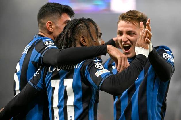 GOAL at 0 1 Ademola Lookman Atalanta BC Bergamo 11 Goal celebration Raoul Bellanova Atalanta BC Bergamo 16 Mateo Retegui Atalanta BC Bergamo 32 Champions League VfB Stuttgart vs Atalanta BC Bergamo 05 11 2024 DFL REGULATIONS PROHIBIT ANY USE OF PHOTOGRAPHS AS IMAGE SEQUENCES AND OR QUASI VIDEO Champions League VfB Stuttgart vs Atalanta BC Bergamo