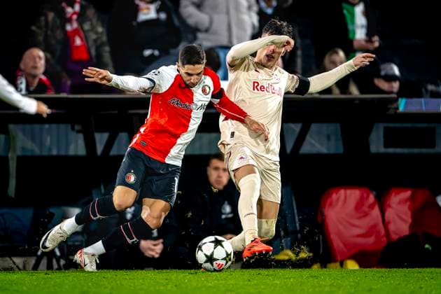 Feyenoord Rotterdam forwarder Luka Ivanusec, Red Bull Salzburg midfielder Nicolas Capaldo, during the match Feyenoord Salzburg at the Feyenoord stadium De Kuip for the UEFA Champions League phase Matchday 4 season 2024 2025 in ROTTERDAM, Netherlands on 6 november 2024, photo by Marcel van Dorst EYE4images DeFodi Images not used in POL SRB CRO FRA GBR NED ITA USA Defodi 746 198458 Defodi-746 not used in POL SRB CRO FRA GBR NED ITA USA