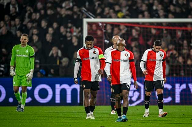 players of Feyenoord Rotterdam are disappointed after the goal of Red Bull Salzburg forwarder Karim Konate 0 2, during the match Feyenoord Salzburg at the Feyenoord stadium De Kuip for the UEFA Champions League phase Matchday 4 season 2024 2025 in ROTTERDAM, Netherlands on 6 november 2024, photo by Stefan Koops EYE4images DeFodi Images not used in POL SRB CRO FRA GBR NED ITA USA Defodi 746 198467 Defodi-746 not used in POL SRB CRO FRA GBR NED ITA USA
